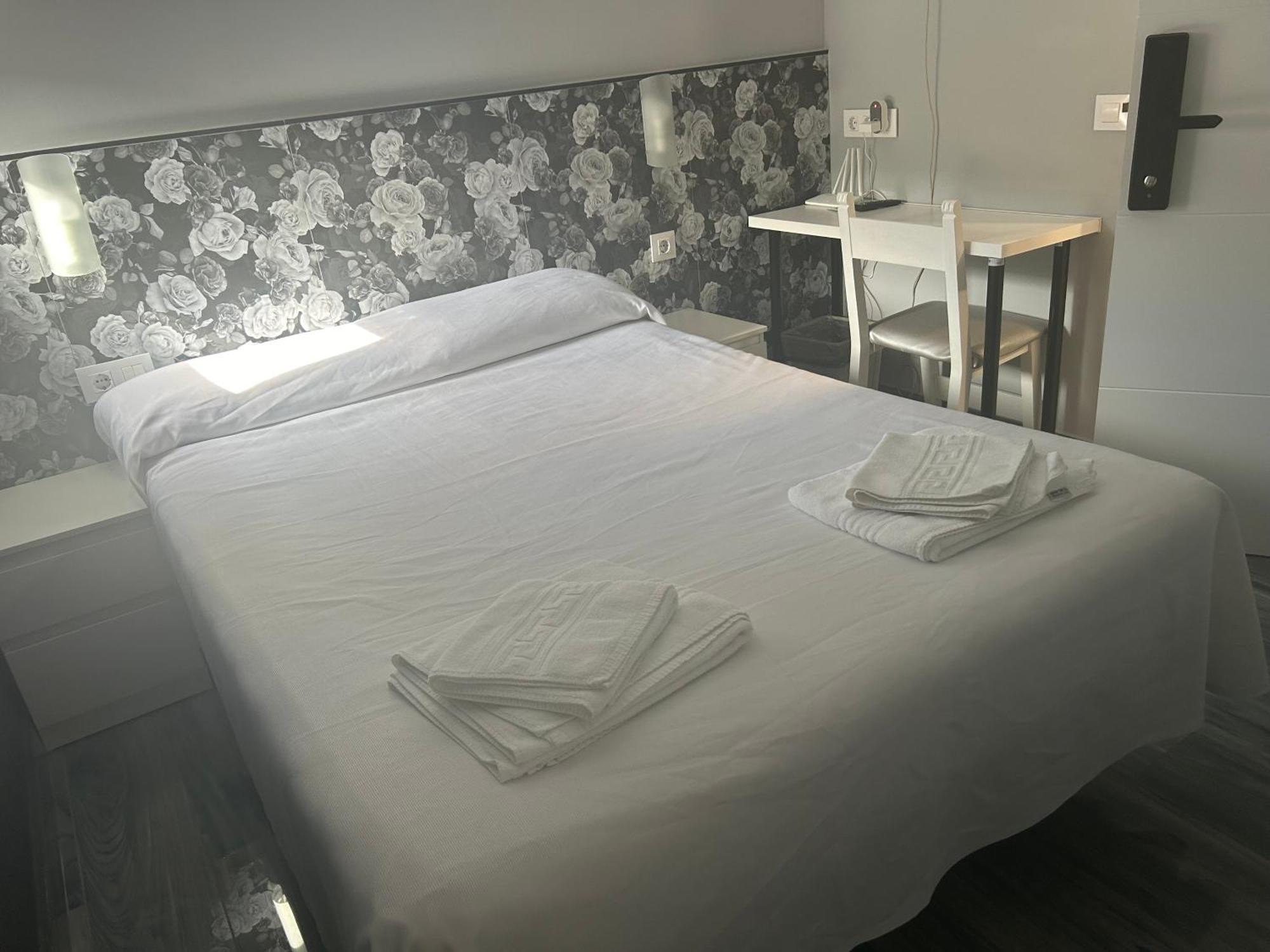 Casa Julian-Inn Madrid Extérieur photo