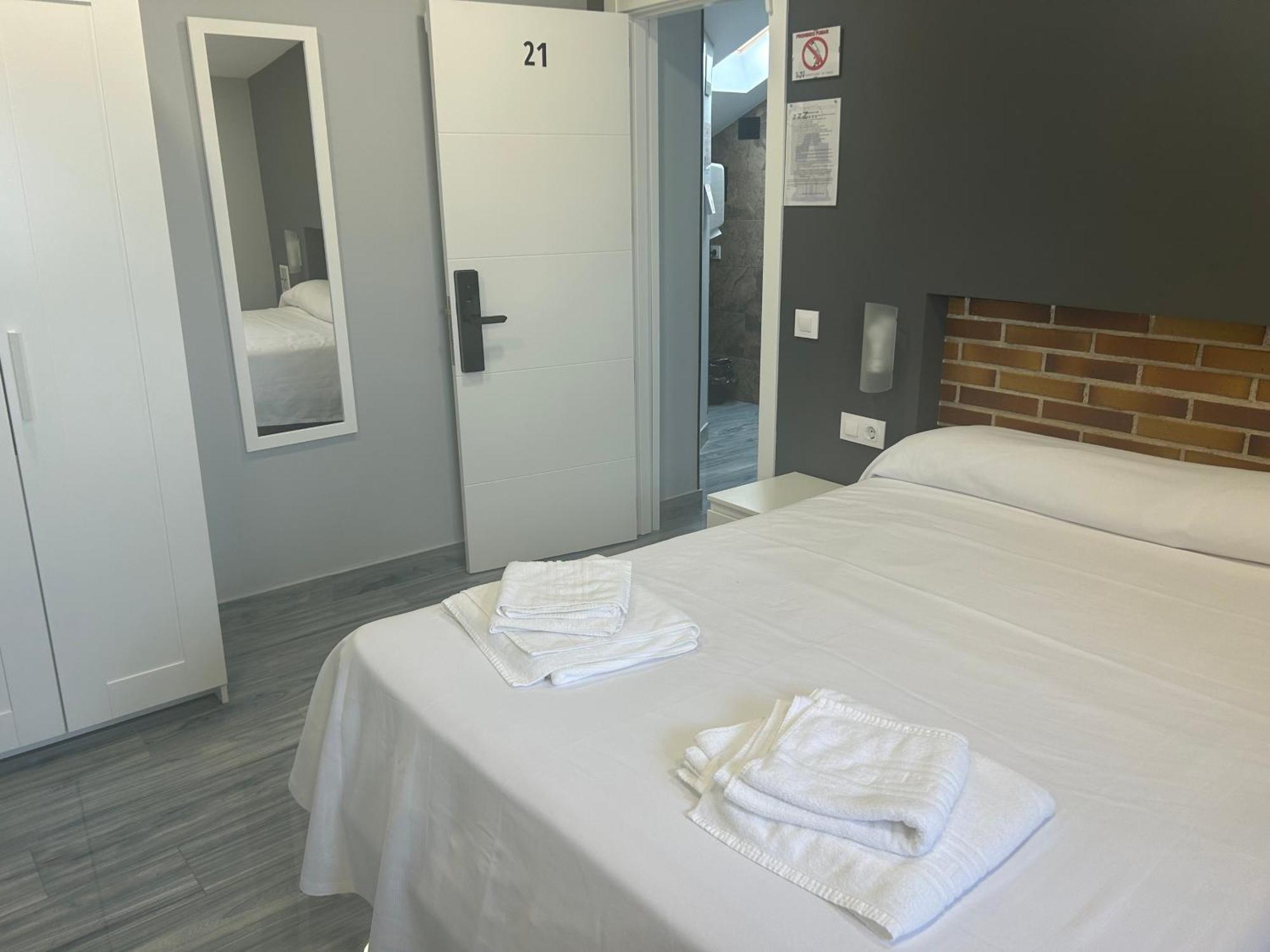 Casa Julian-Inn Madrid Extérieur photo